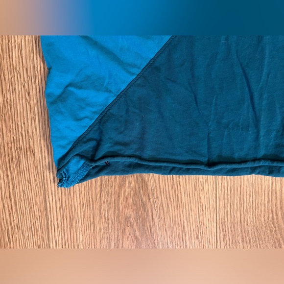 Aviator Nation Tee shirt two tone blue diagonal stitch size Medium - Picture 6 of 11